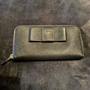Prada Black Saffiano Lux Leather Bow Zip Around Wallet